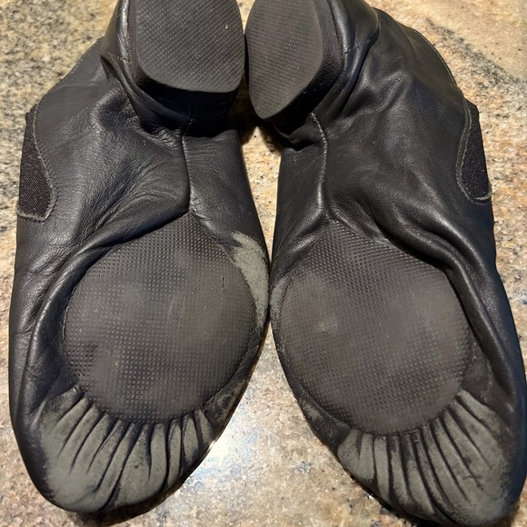 “So Dance” Leather Dance Shoes - Picture 3 of 4